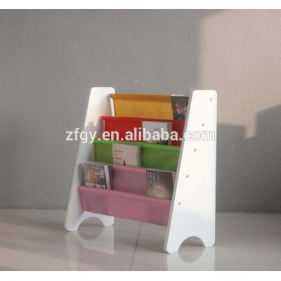 Lovely wooden children book shelf divider